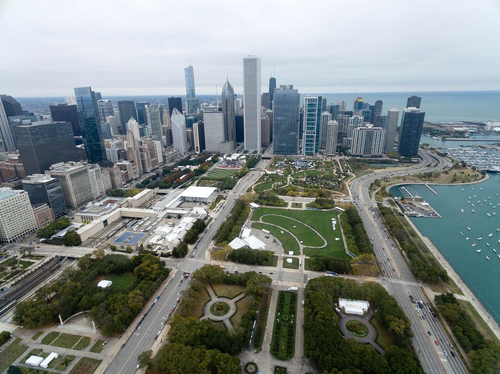  Foto zu Moscow skyline photographed from Victory Park - Creative Commons Bilder 
