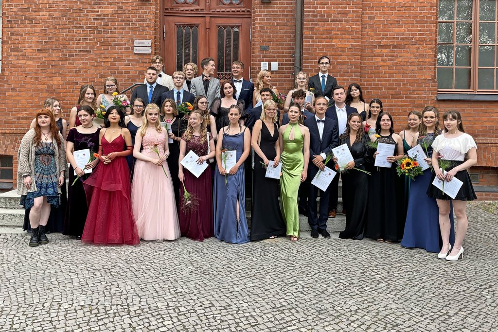  Abitur 2022 in Brandenburg an der Havel: alle Absolventen auf einen Blick 