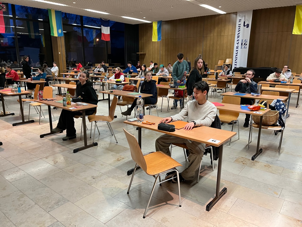  Schriftliches Abitur 2024 Bildidee 