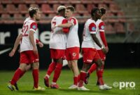 Fc Utrecht Fans Fc Utrecht-fans Vol Vertrouwen: "betere Spelers Dan Bij…