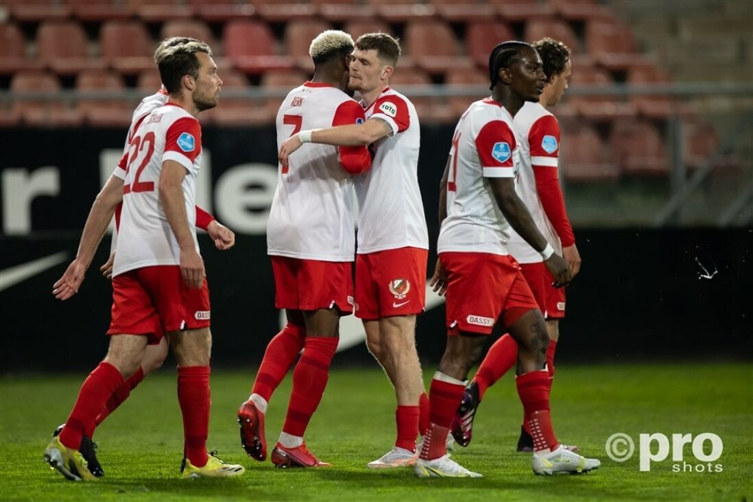 Fc Utrecht Fans Fc Utrecht-fans Vol Vertrouwen: "betere Spelers Dan Bij…