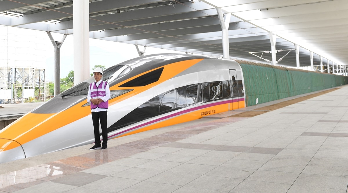 High Speed Rail First Ckas Velaro Novo Velaro Siemens Billion Kilometers Speeds Travelled 380km