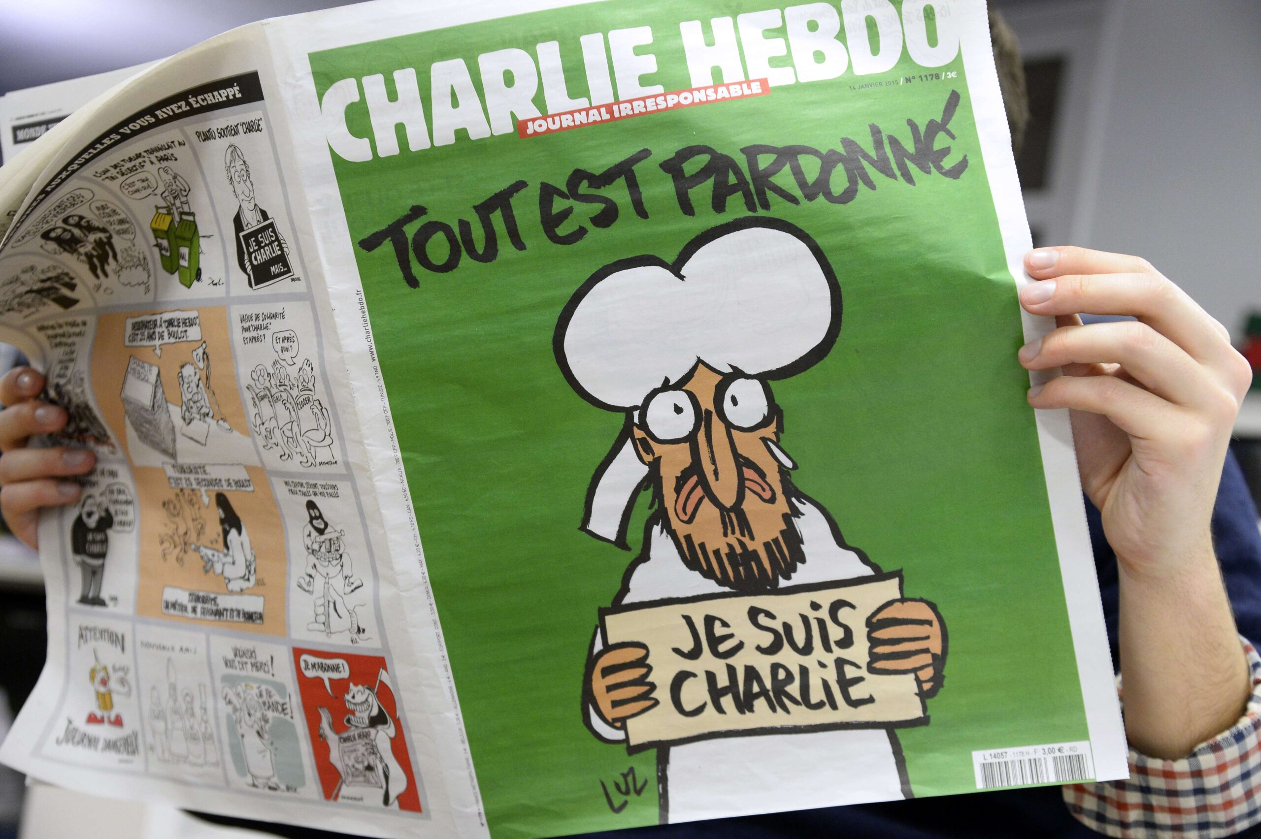 Charlie Hebdo New Cartoon La Une De "charlie Hebdo" Un An Après La Tuerie Dans Les Locaux Du