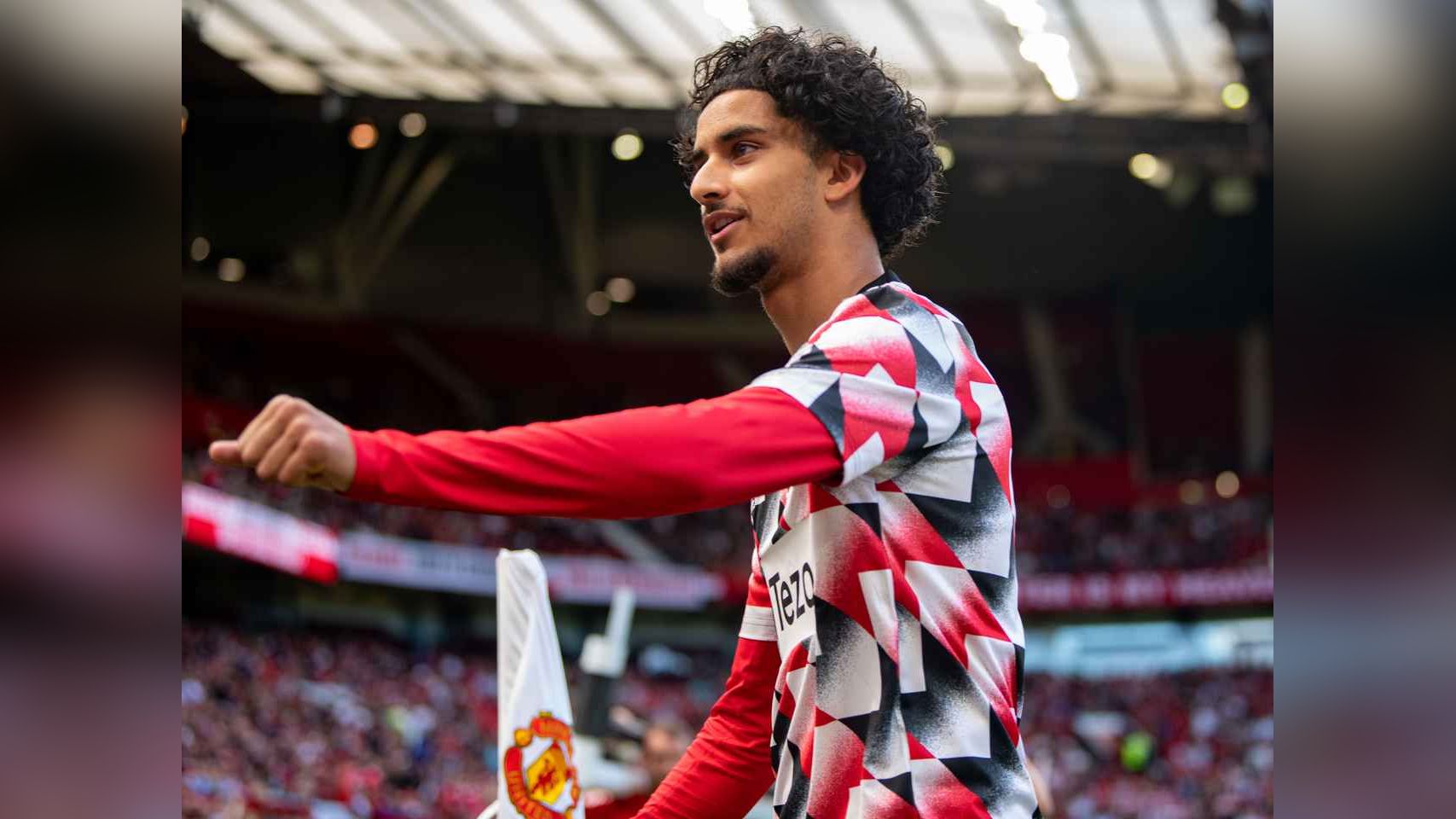 Zidane Iqbal Fc Utrecht Zidane Iqbal's Permanent Transfer From Man Utd To Utrecht Confirmed