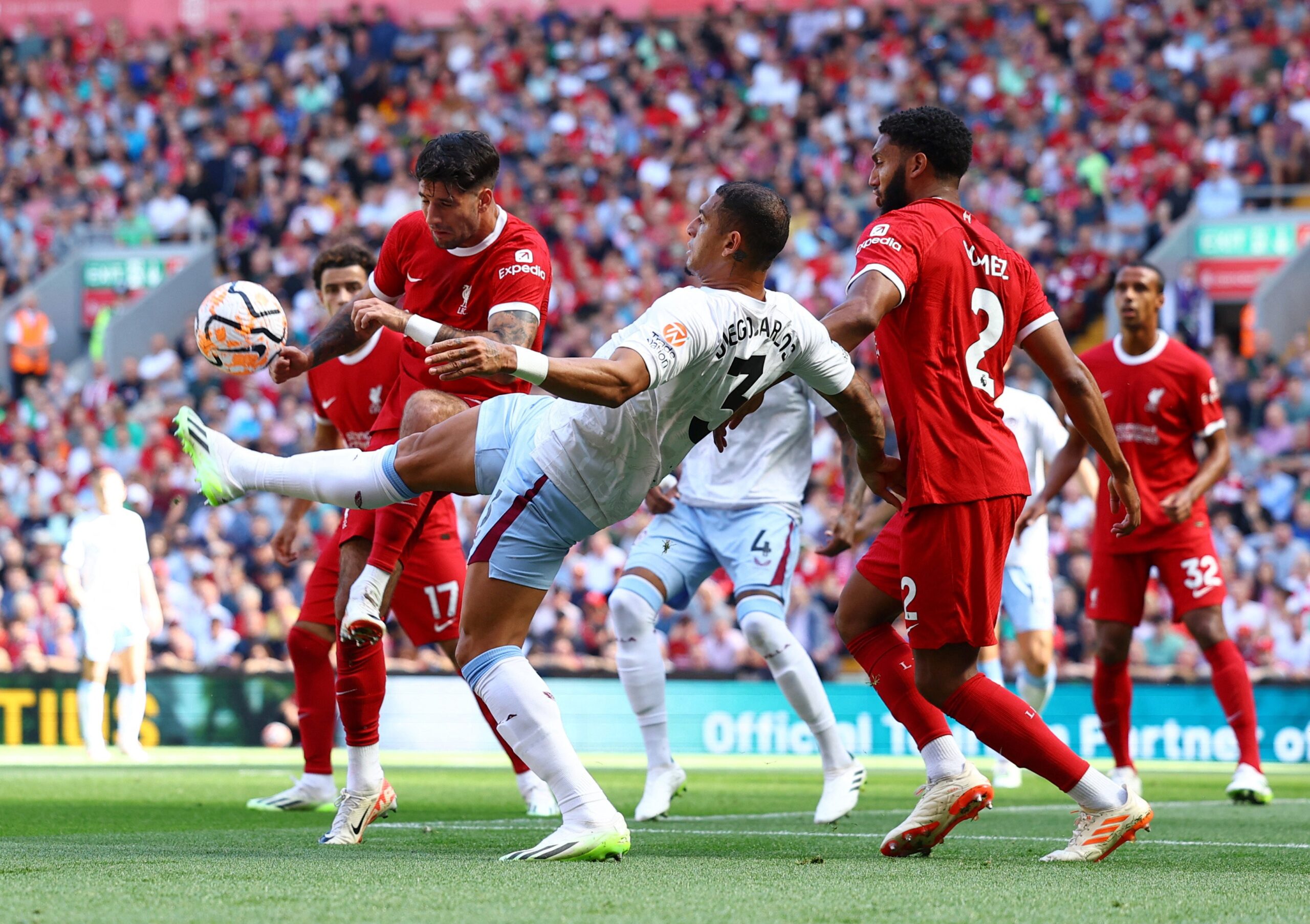 Liverpool Var Aston Villa Watch Liverpool Vs Aston Villa In Germany On Tnt Sports