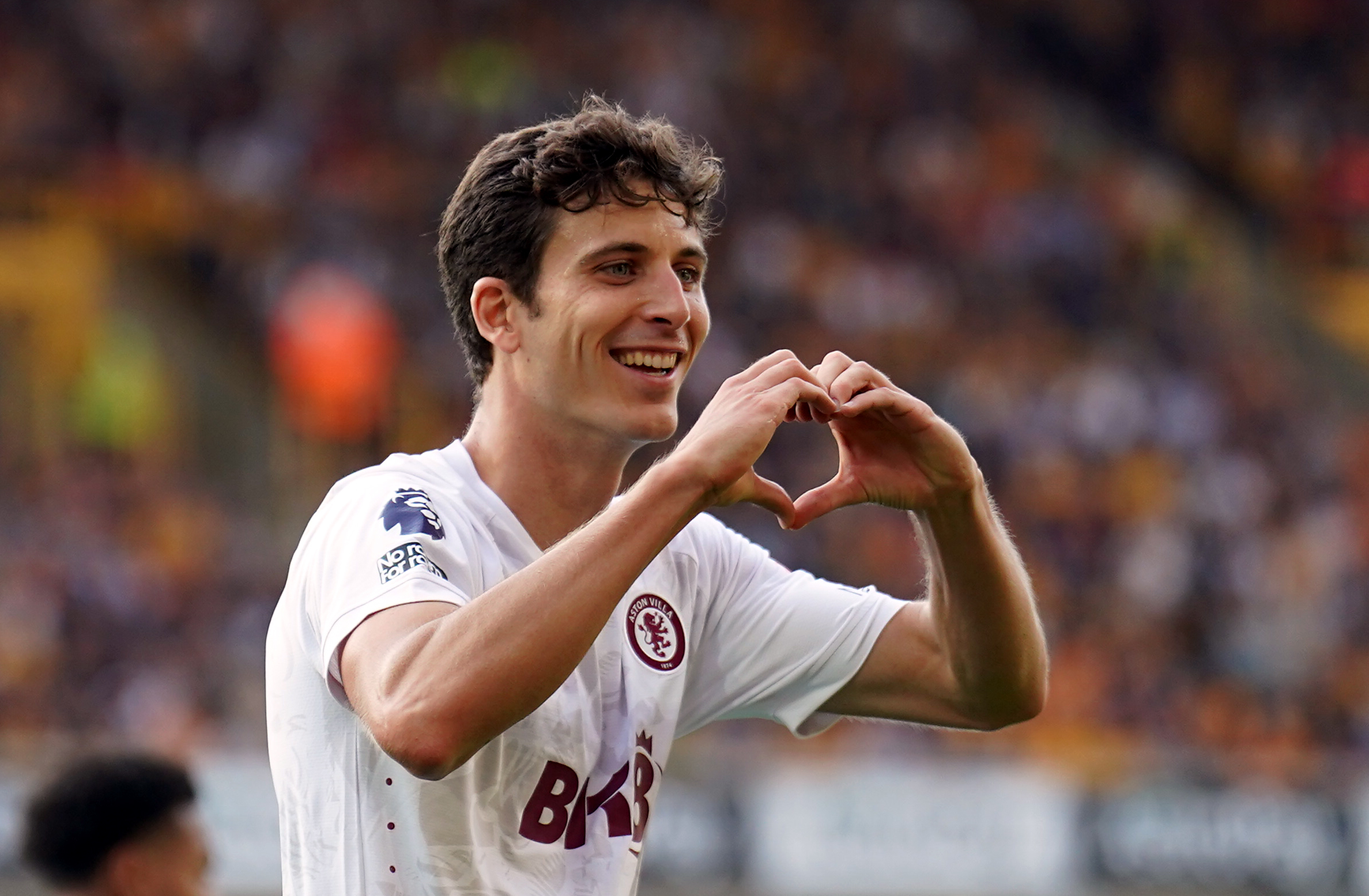 Pau Torres Aston Villa Aston Villa Sign Unai Emery Favourite As Romano Reveals 'bargain' Price