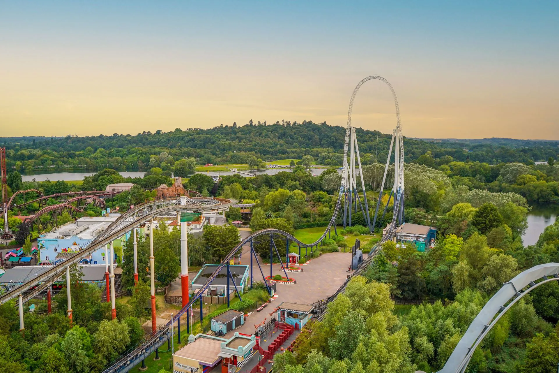 Jovem Que Morreu Com O Jogador – Welcome to thorpe park