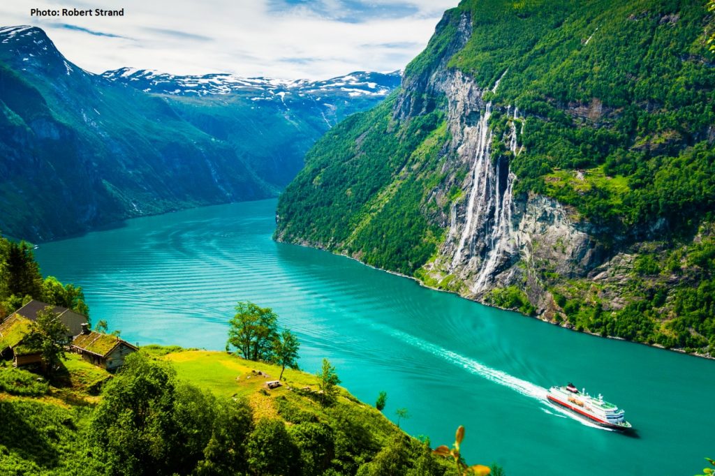  UNESCO Heritage Geiranger Fjord - Norway Exclusive Motiv 
