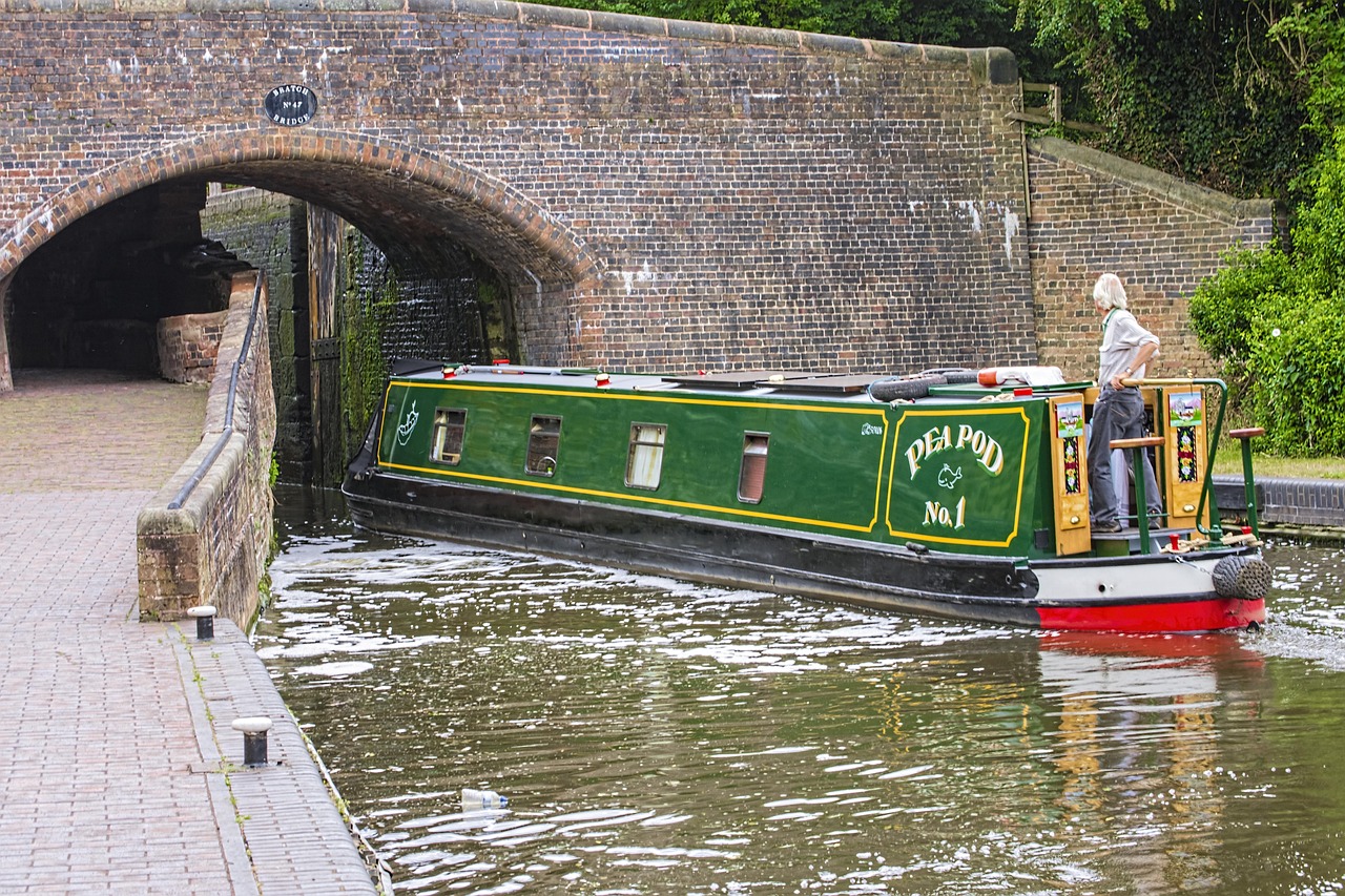  Collingwood Shearwater Narrow Beam Canal Boat Range Bildidee 