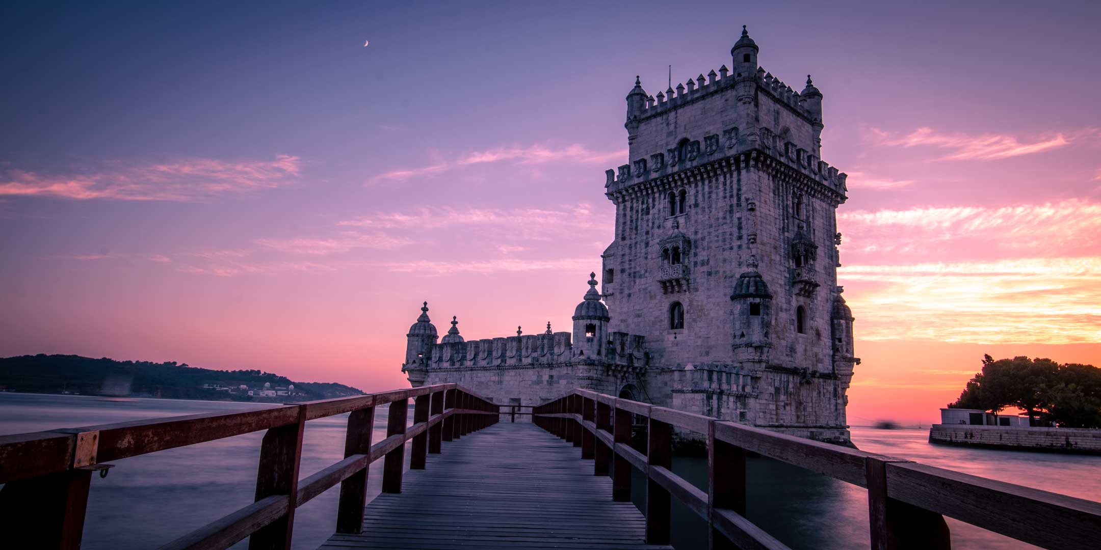  Famous Sites In Portugal Discover The Top 10 Portugal Wine Regions: Motiv 