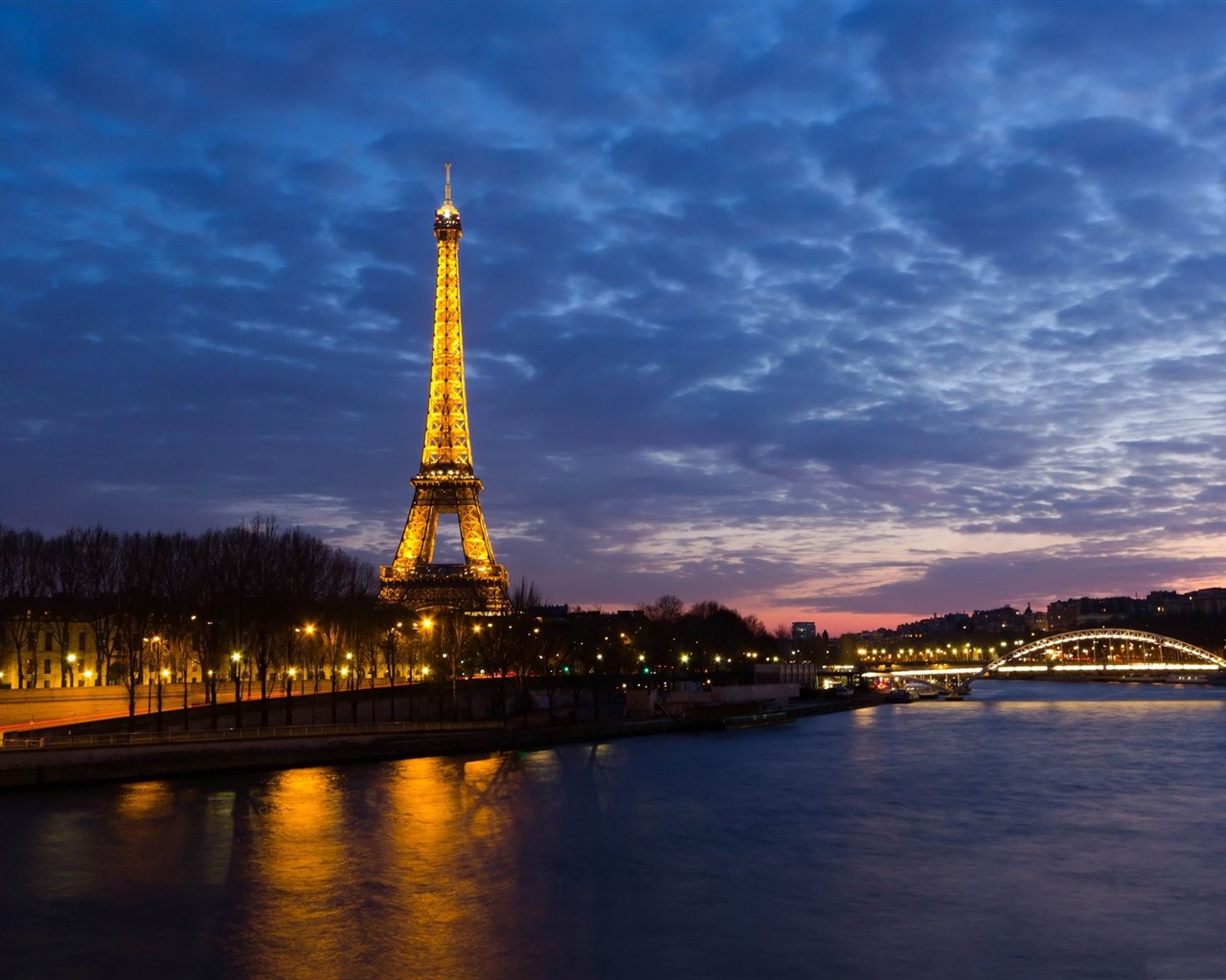  eiffel tower paris-France landscape wallpaper Preview 