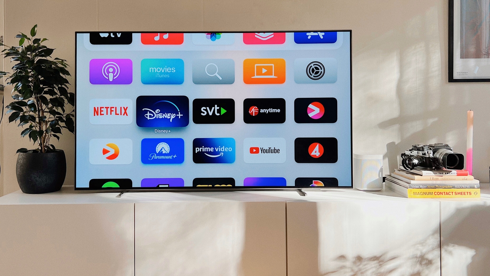  Foto zu Best 4K OLED TV compared to QLED TV (April 2024): Top 10 options with 