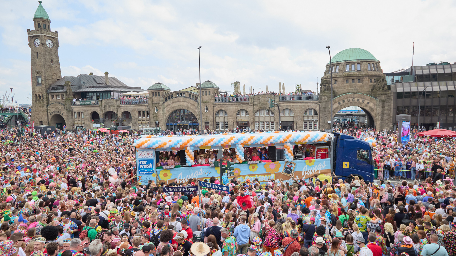 Schlagermove 2026 In Hamburg Schlagermove 2024 In Hamburg Schlagermove 2024 In Hamburg, Hamburg