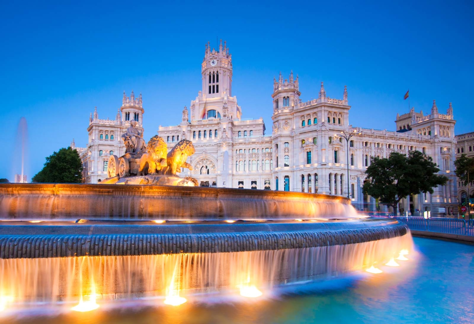  17 Best Cities in Spain To Visit Right Now - The Planet D Bildidee 