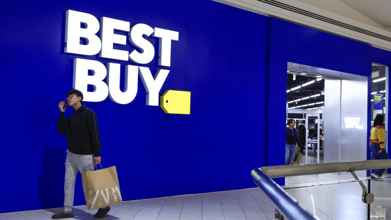  Does Best Buy Price Match? Here's What You Should Know 
