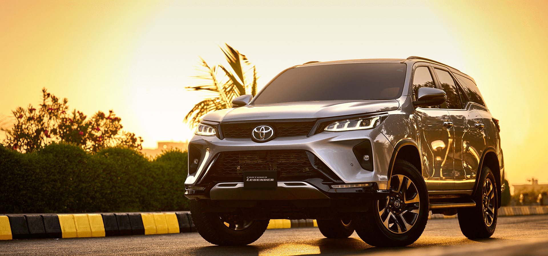 3 Letter Phonics Toyota Fortuner Legender Wallpapers