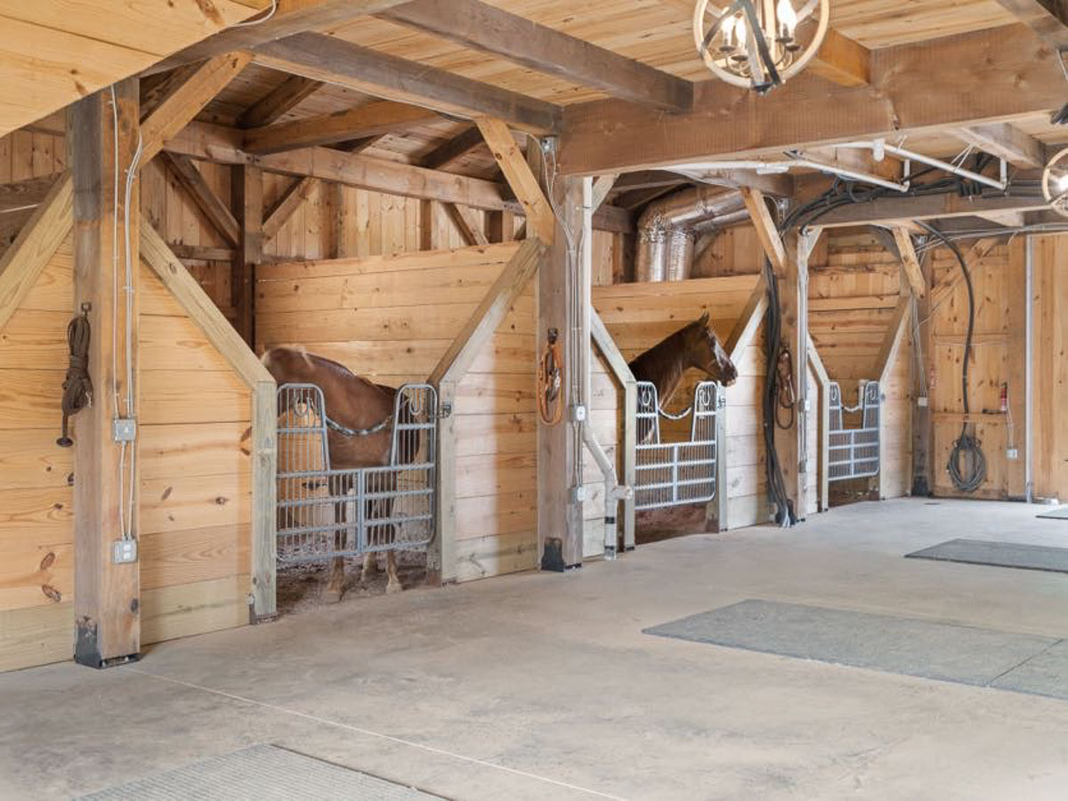  10 Horse Barn Plans Motiv 