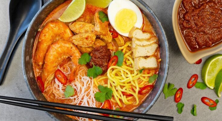 Laksa Noodle Soup Recipe (with Video)