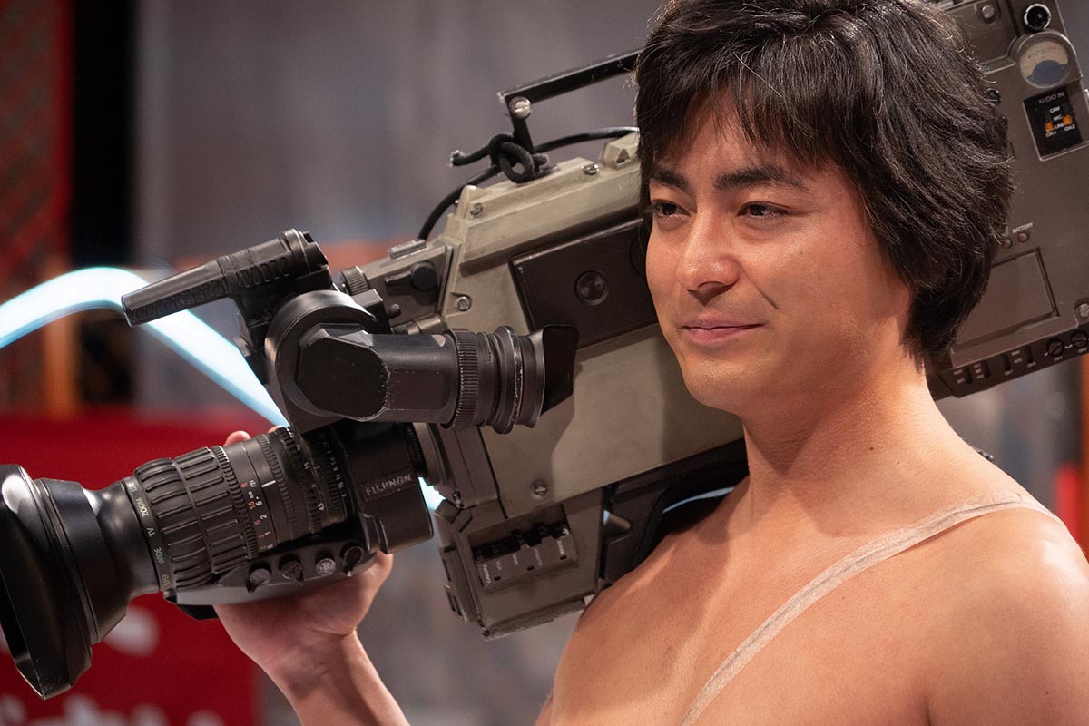  「全裸監督」本編映像が解禁。“チーム村西とおる”AV界へ本格始動 - AV Watch 