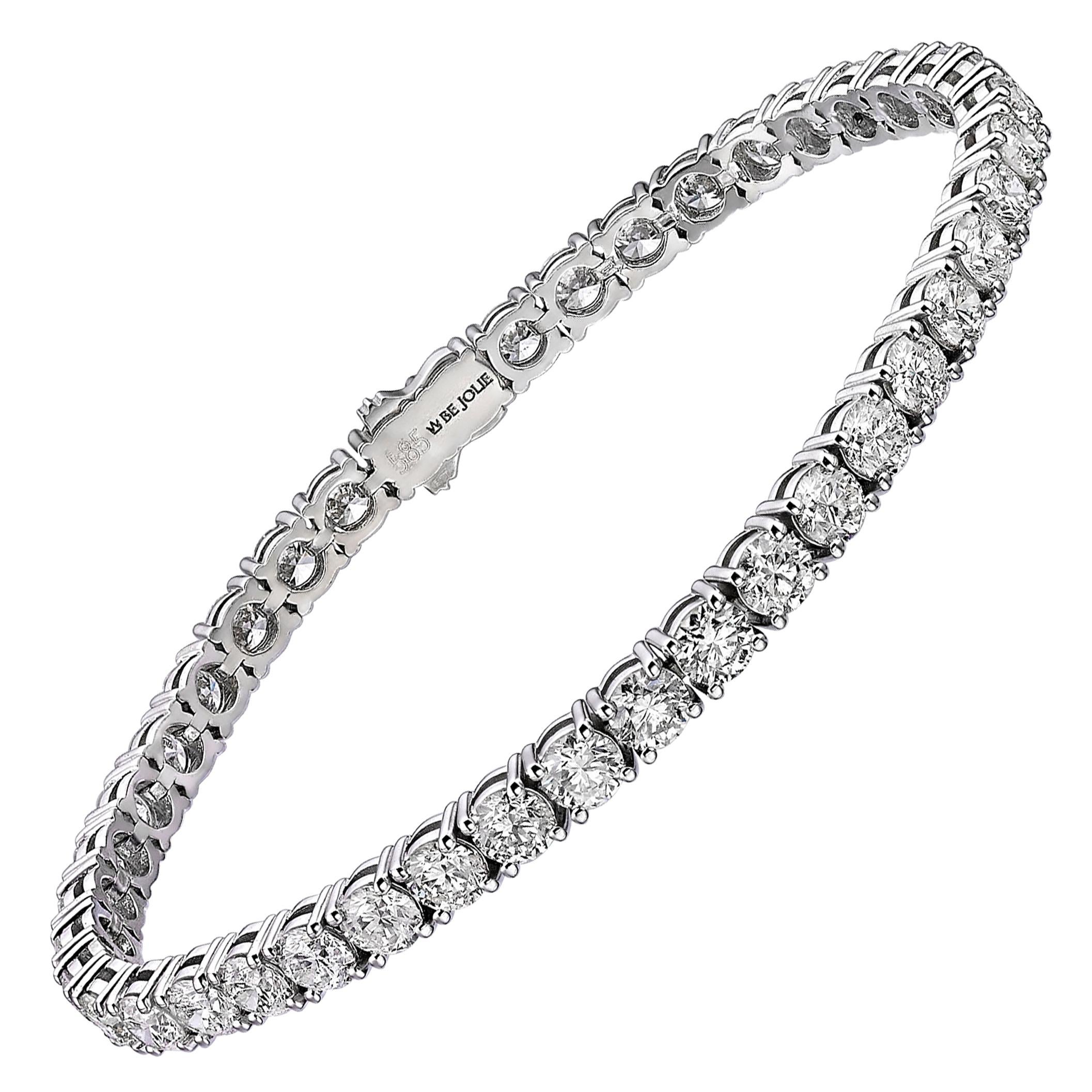  Classic 10.60 Carat Diamond Tennis Bracelet in White Gold For Sale at 