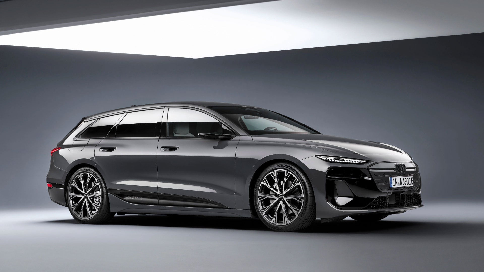  Design > Stories of Progress > Audi Italia Motiv 