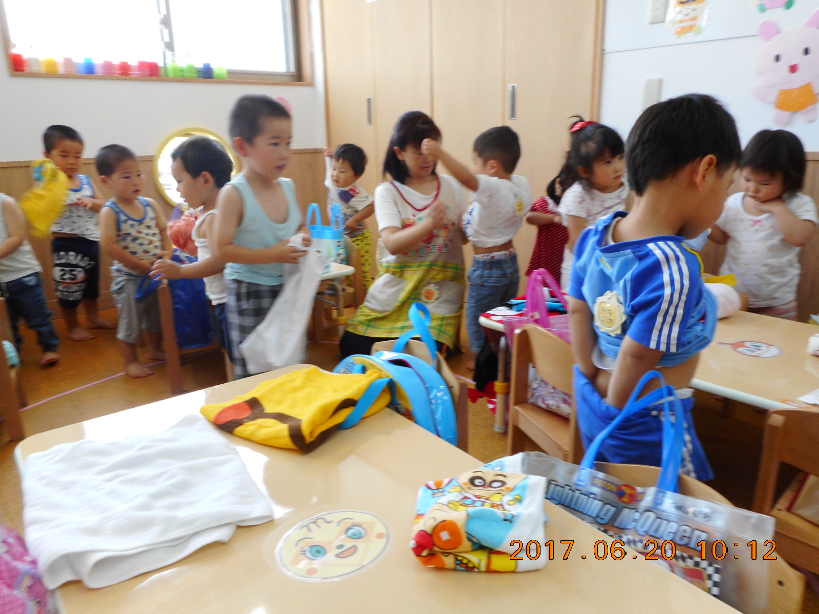 『アルル保育園発』水遊び始まりました | 学校法人東都学園 幼保連携型認定こども園 泉ヶ丘幼稚園アルル保育園