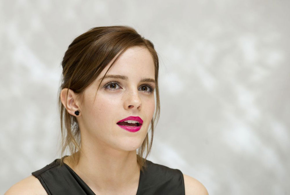  EMMA WATSON at Farimont Royal York Hotel Photocall in Toronto – HawtCelebs Bildidee 