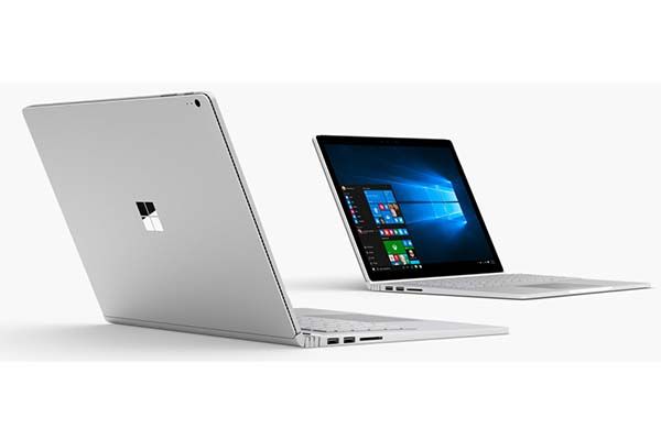 Microsoft Surface Book i7 with GeForce GTX 965M GPU and 16-Hour Battery
